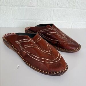 Women's Brown Handmade in Mexico Embroidered Leather Slip-On Slippers Size 8